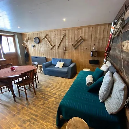Authentique De Colpoteur Apartment *