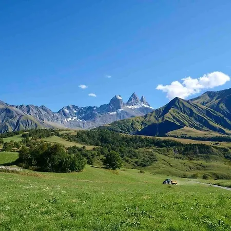 Le Refuge De Marius - De Colpoteur Albiez-Montrond