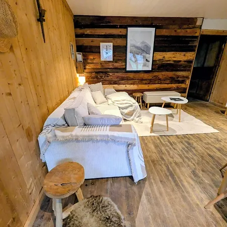Le Refuge De Marius - De Colpoteur Apartment